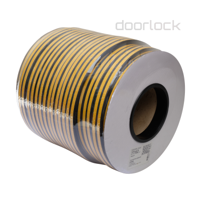 "Уплотнитель дверной  DOORLOCK EPDM D-образный  7,5х9мм, черный, самоклеящийся,  рулон 100м"